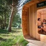 Huttopia Camping