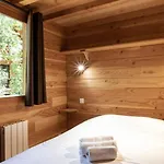 Huttopia Camping 3*