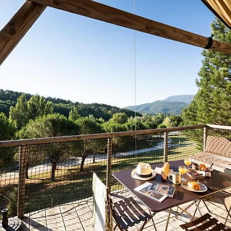 Village Huttopia Camping