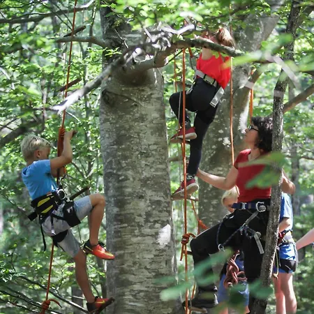 Village Huttopia Prázdninový areál 3*
