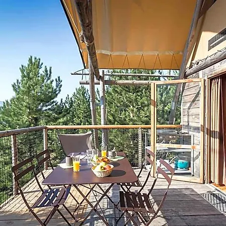 Campsite Huttopia Dieulefit